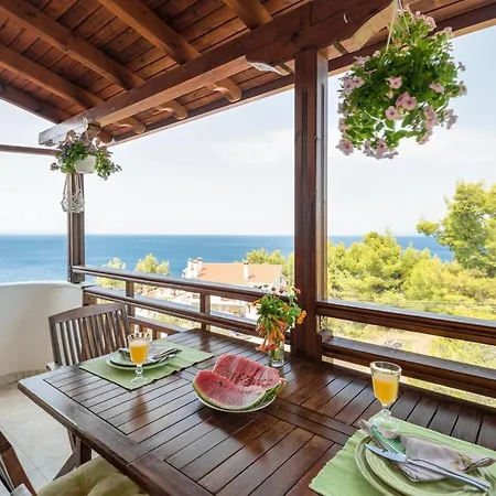 Elegant With Sea View In | 93 Sqm Apartment