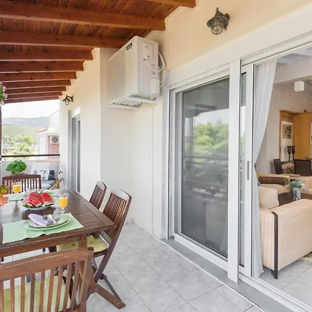 Elegant With Sea View In | 93 Sqm Apartment