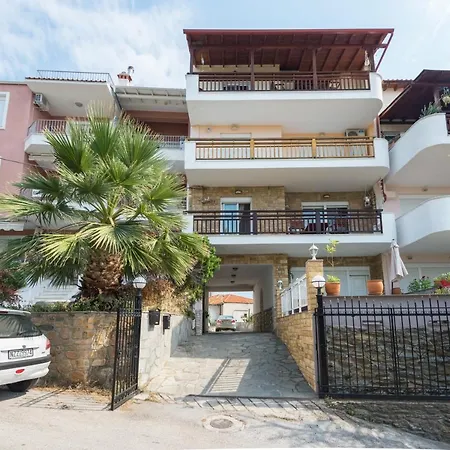 Apartment Elegant With Sea View In | 93 Sqm